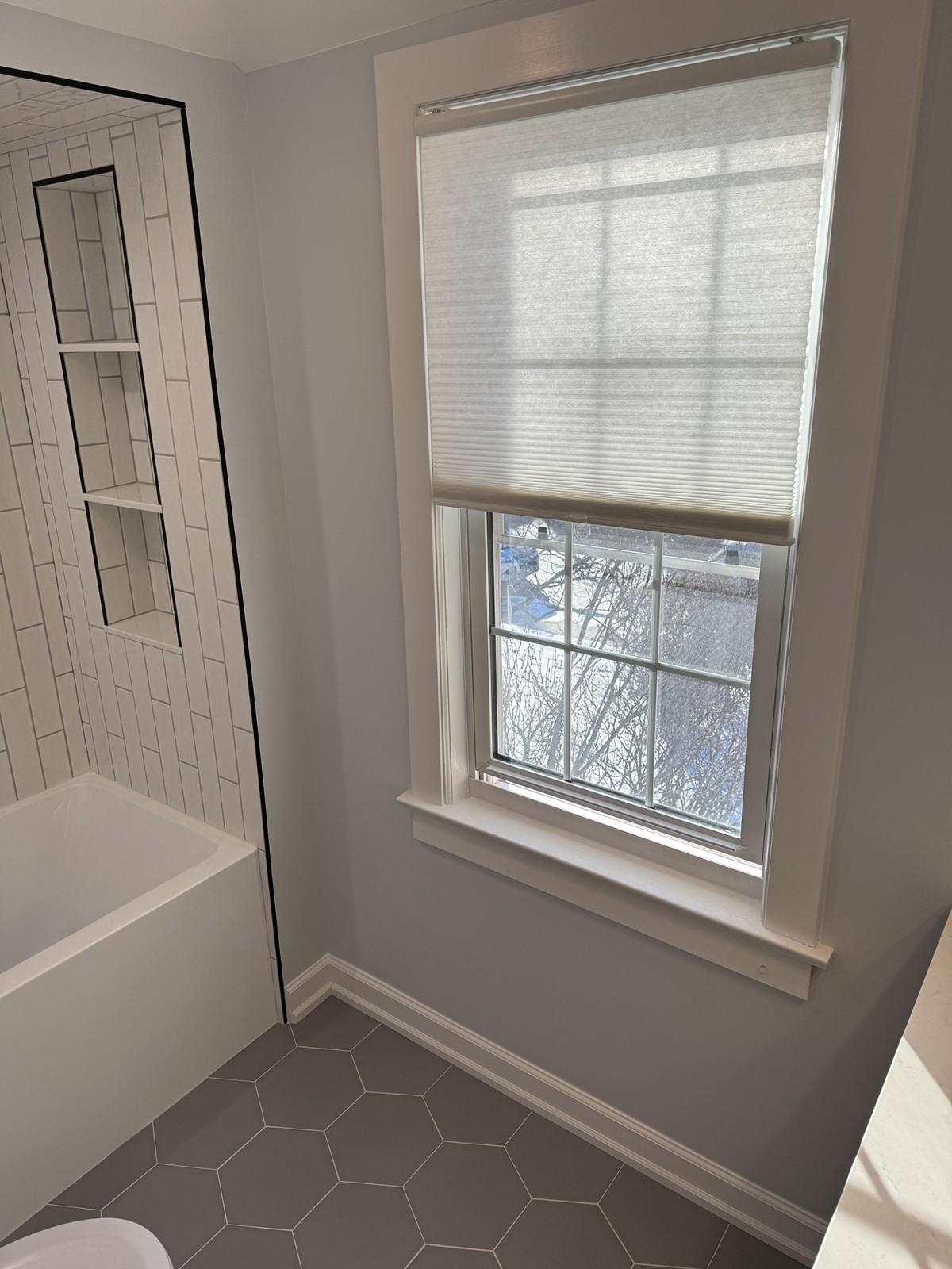 From Outdated to Elegant – A Stunning Bathroom Renovation