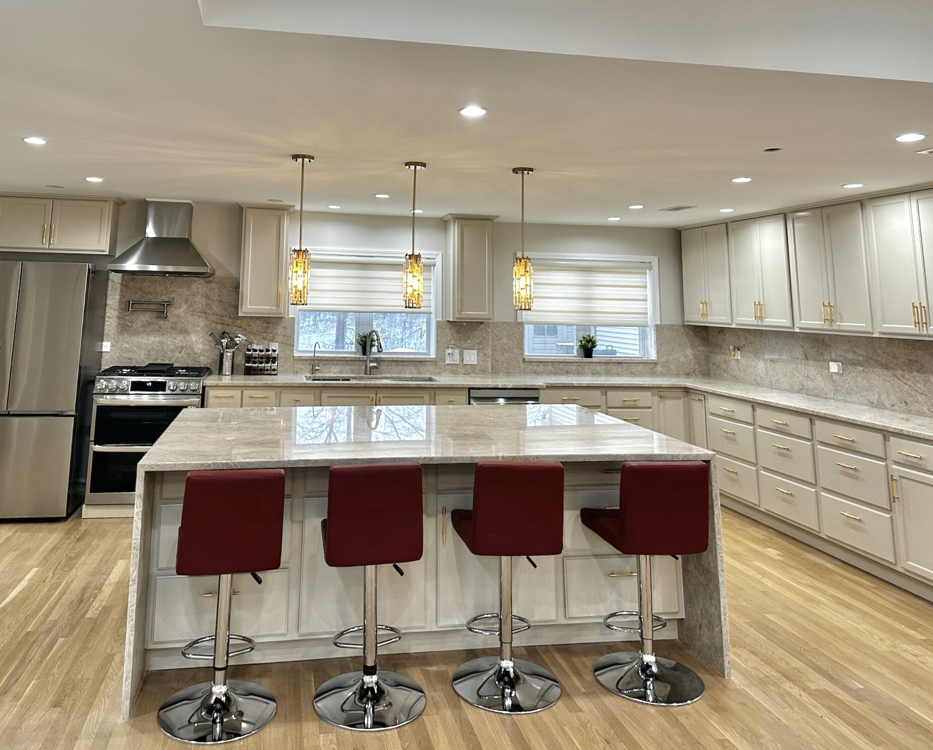 Modern Elegance Kitchen in Lombard, IL by ADS Building & Remodeling