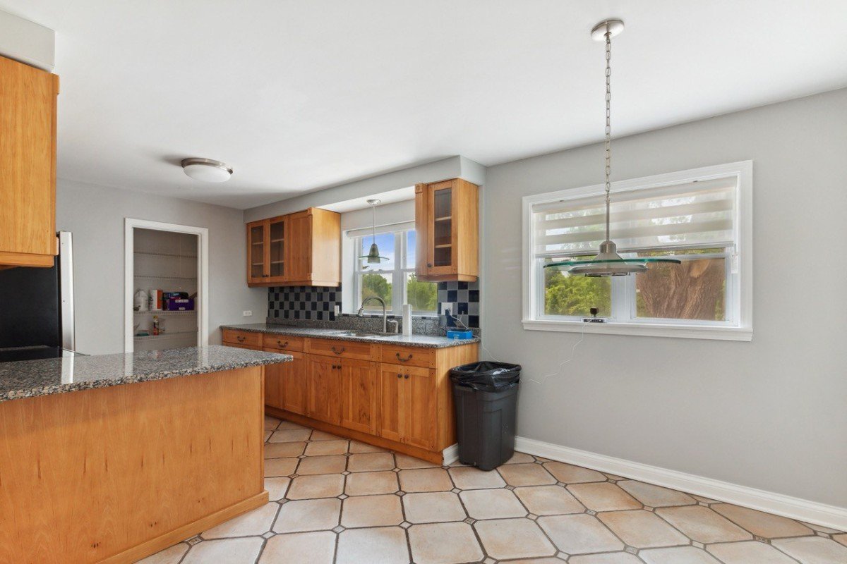 Kitchen remodeled by ADS Building and Remodeling - Before